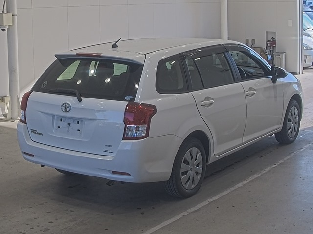 TOYOTA COROLLA FIELDER 2013