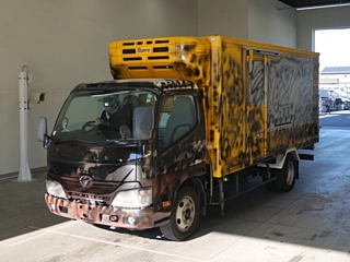 TOYOTA DYNA 2013