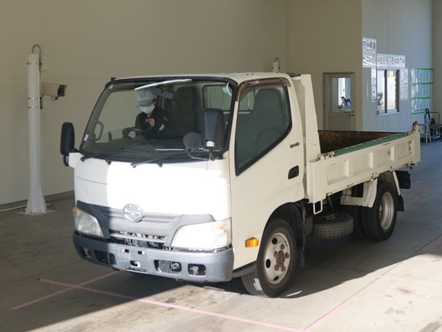 HINO DUTRO 2012