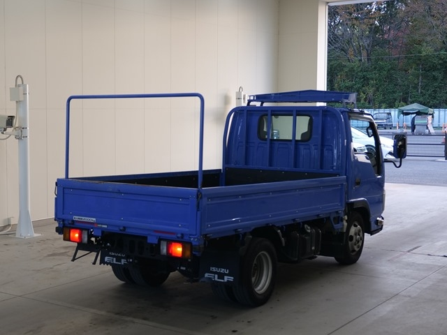 ISUZU ELF 2018