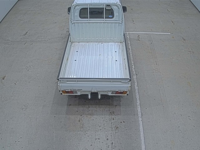 NISSAN CLIPPER TRUCK 2013