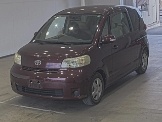 TOYOTA PORTE 2011