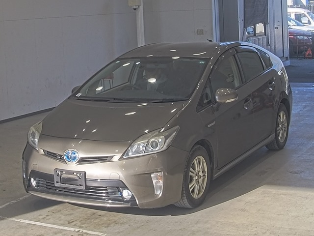 TOYOTA PRIUS 2013