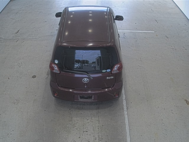 TOYOTA PORTE 2011