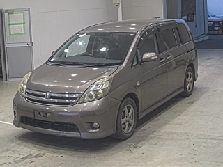 TOYOTA ISIS 2010