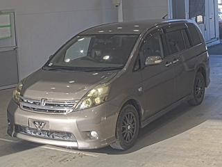 TOYOTA ISIS 2010