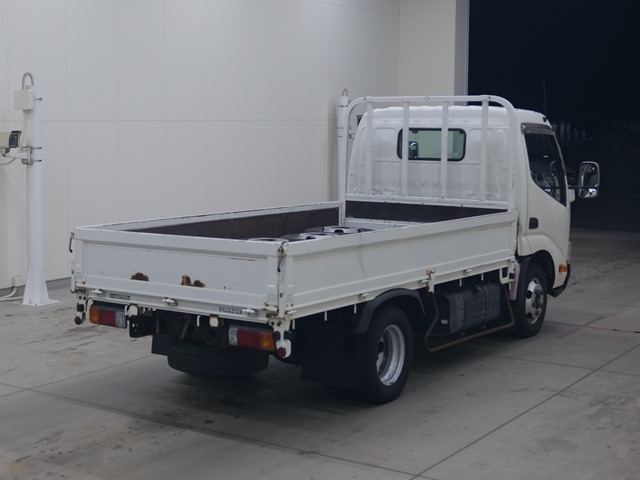 TOYOTA DYNA 2014
