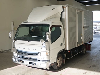 MITSUBISHI CANTER 2015