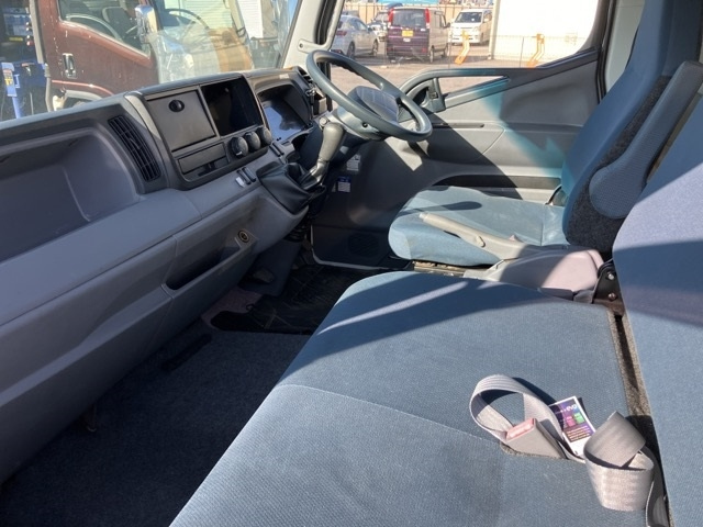 MITSUBISHI CANTER 2015