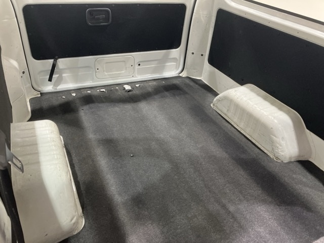 NISSAN CARAVAN VAN 2017