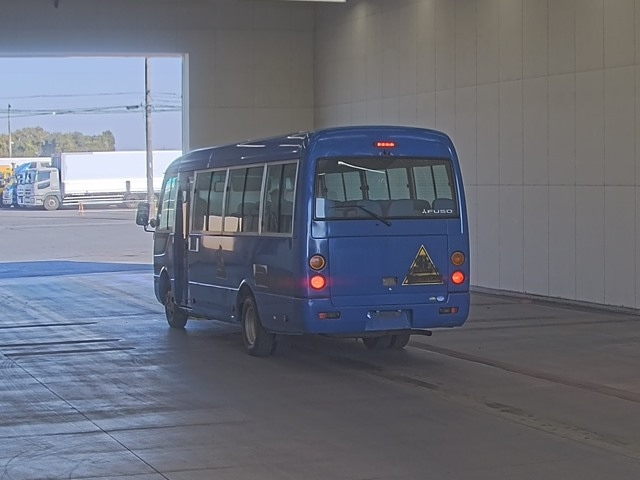MITSUBISHI BUS 2015