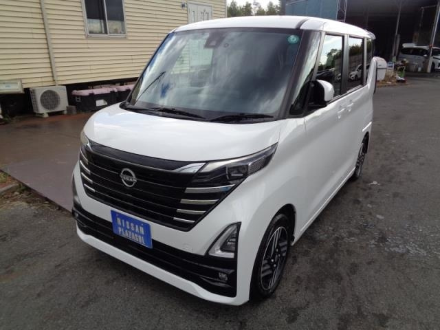 NISSAN ROOX 2023