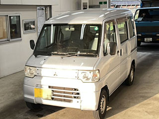 MITSUBISHI MINICAB VAN 2012