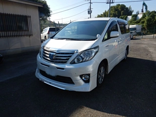 TOYOTA ALPHARD 2012