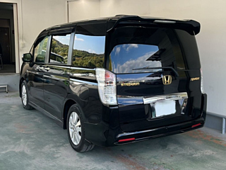 HONDA STEP WAGON 2011