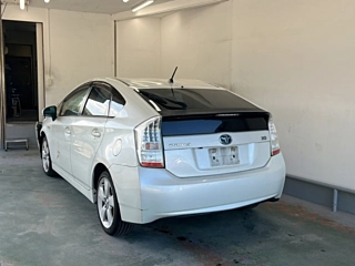 TOYOTA PRIUS 2010