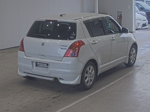 SUZUKI SWIFT 2009