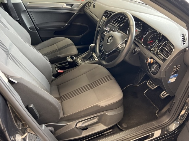 VOLKSWAGEN GOLF VARIANT 2016