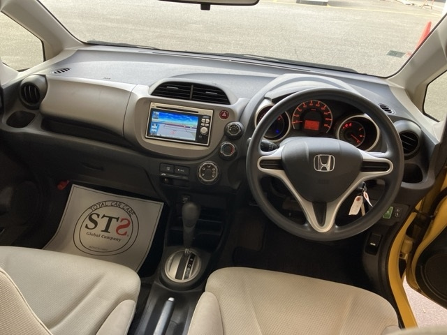 HONDA FIT 2011