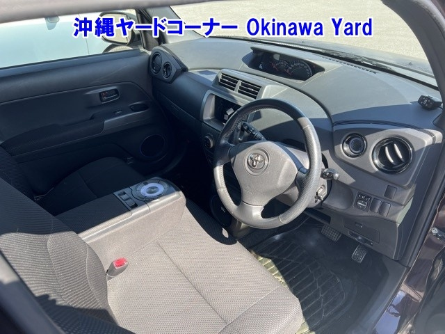 TOYOTA BB 2012