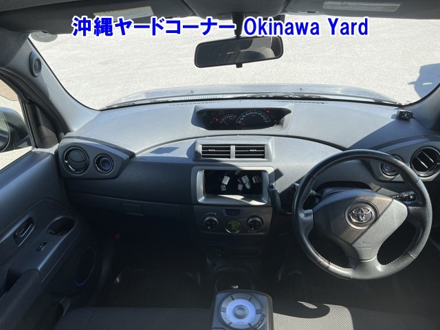 TOYOTA BB 2012