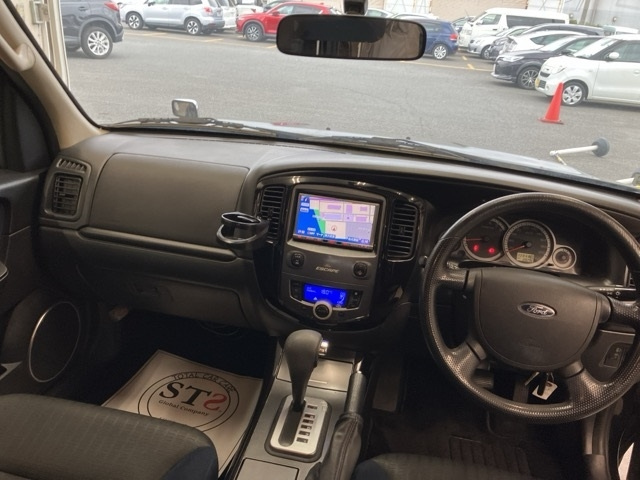 FORD ESCAPE 2010