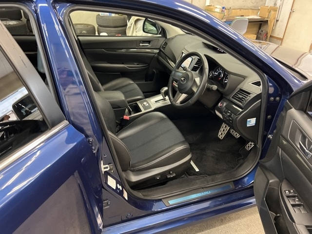 SUBARU LEGACY 2010