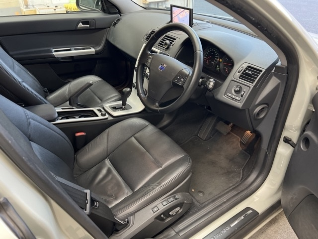 VOLVO V50 2012