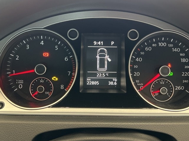 VOLKSWAGEN PASSAT VARIANT 2014