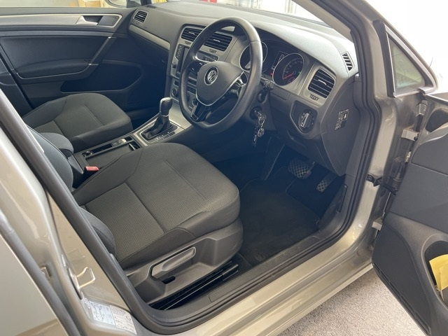 VOLKSWAGEN GOLF VARIANT 2014