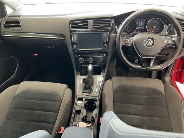 VOLKSWAGEN GOLF VARIANT 2014