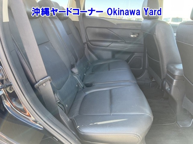 MITSUBISHI OUTLANDER PHEV 2013
