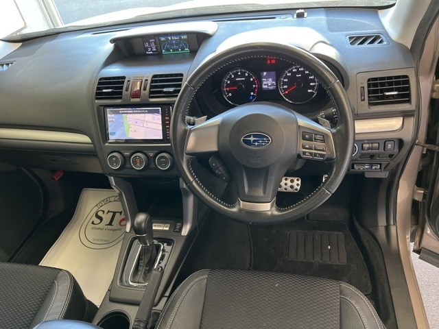 SUBARU FORESTER 2014