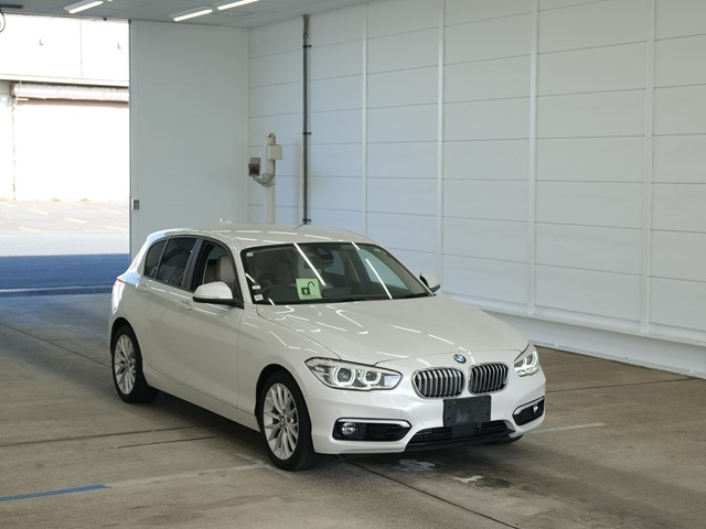 BMW 1 SERIES 2018
