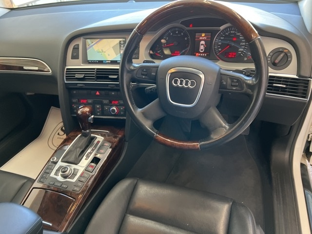 AUDI A6 2008