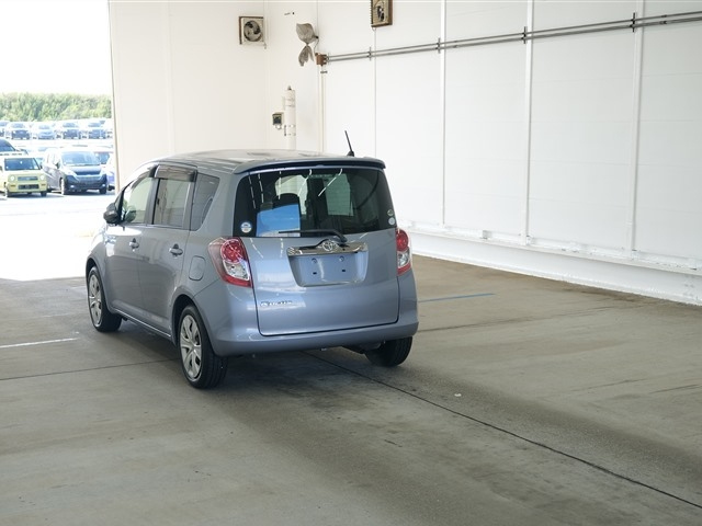 TOYOTA RACTIS 2008