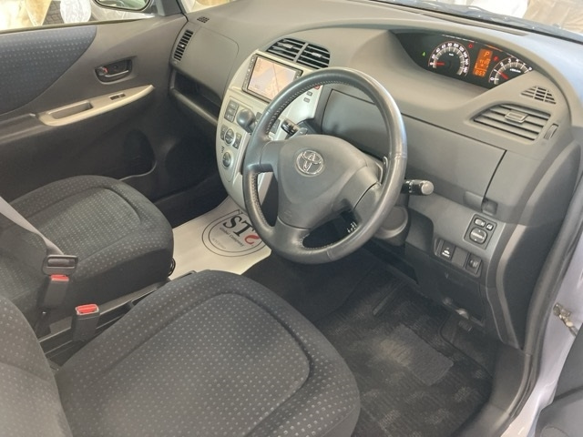 TOYOTA RACTIS 2008