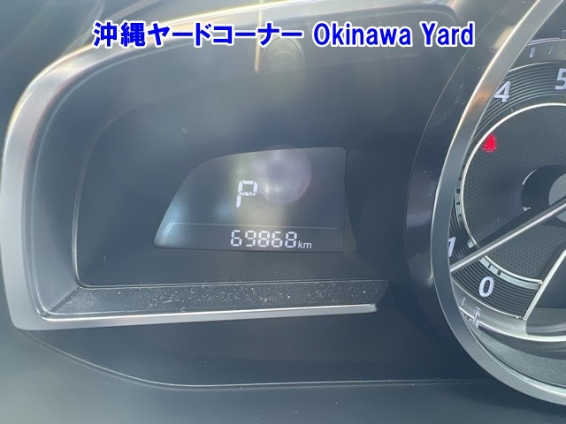 MAZDA AXELA 2016