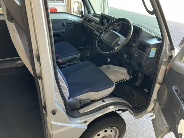 SUBARU SAMBAR 2012