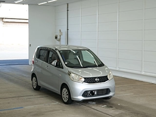 NISSAN DAYZ 2013
