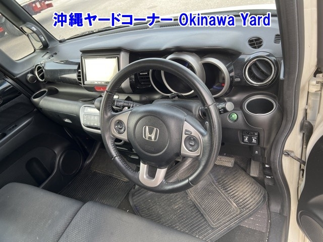 HONDA N BOX 2013