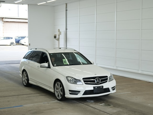 MERCEDES BENZ C CLASS WAGON 2014
