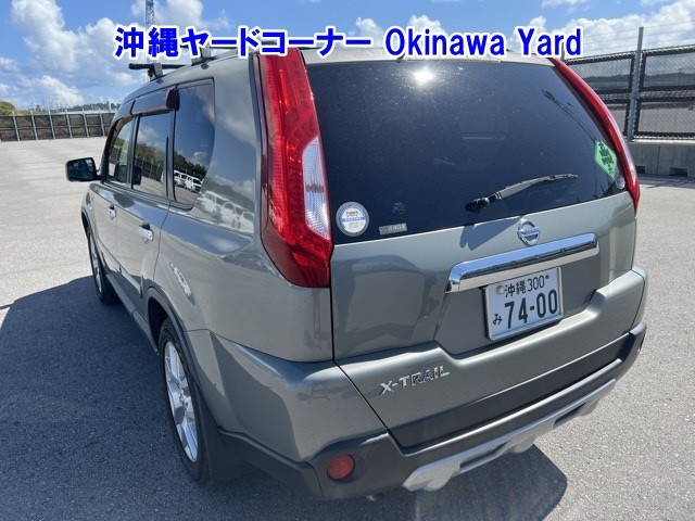 NISSAN X-TRAIL 2012