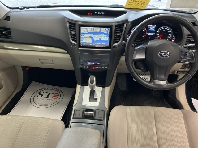 SUBARU LEGACY 2012