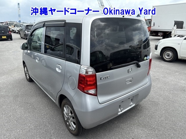 HONDA LIFE 2011