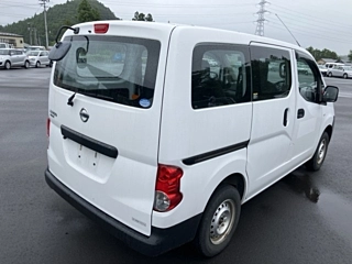 NISSAN NV200 2020
