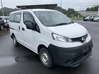 NISSAN NV200 2020