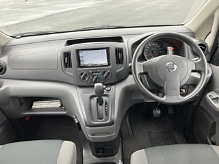 NISSAN NV200 2020