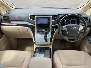 TOYOTA ALPHARD 2012