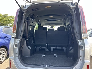 TOYOTA NOAH 2020